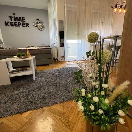 Апартаменти Time Keeper - Self Check In Осієк Екстер'єр фото