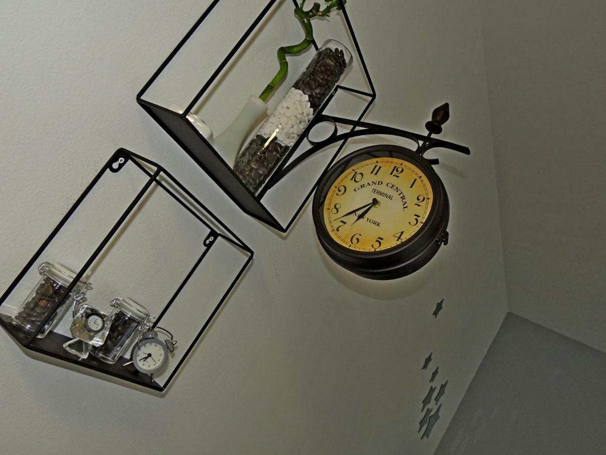 Апартаменти Time Keeper - Self Check In Осієк Екстер'єр фото
